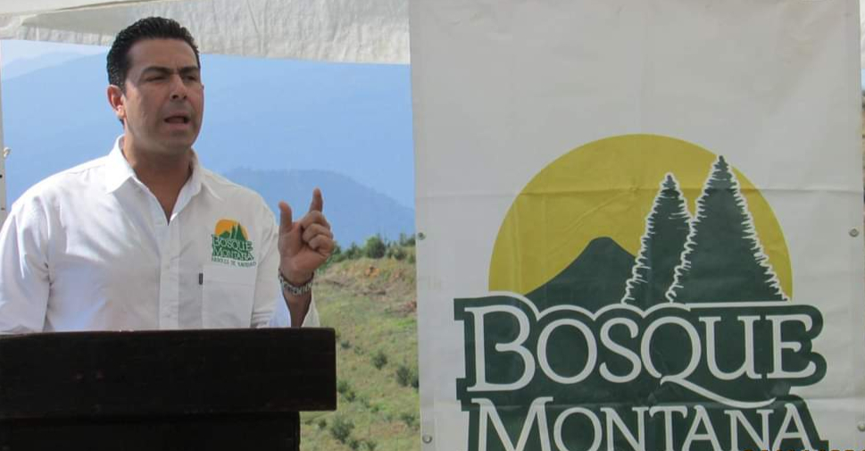 Xicoténcatl García Ordaz, productor forestal de árboles de Navidad.